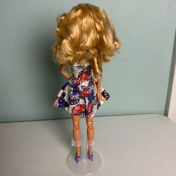 Mattel 2009 Barbie Video Girl Doll 2005 Head Handmade Dress Articulated - Picture 3 of 6
